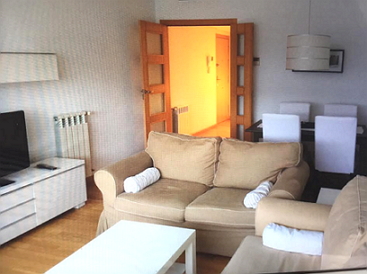 VIVIENDA CON PISCINA COMUNITARIA CERCA CORTE INGLES